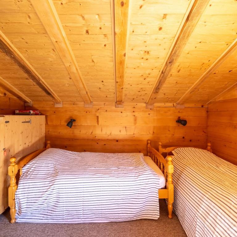 8p Chalet in the mountains near Fiesch ski area - Ferienhaus mit 4 Zimmern - 27