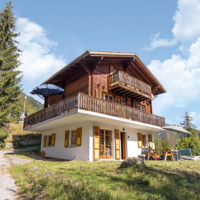 8p Chalet in the mountains near Fiesch ski area - Ferienhaus mit 4 Zimmern - 1