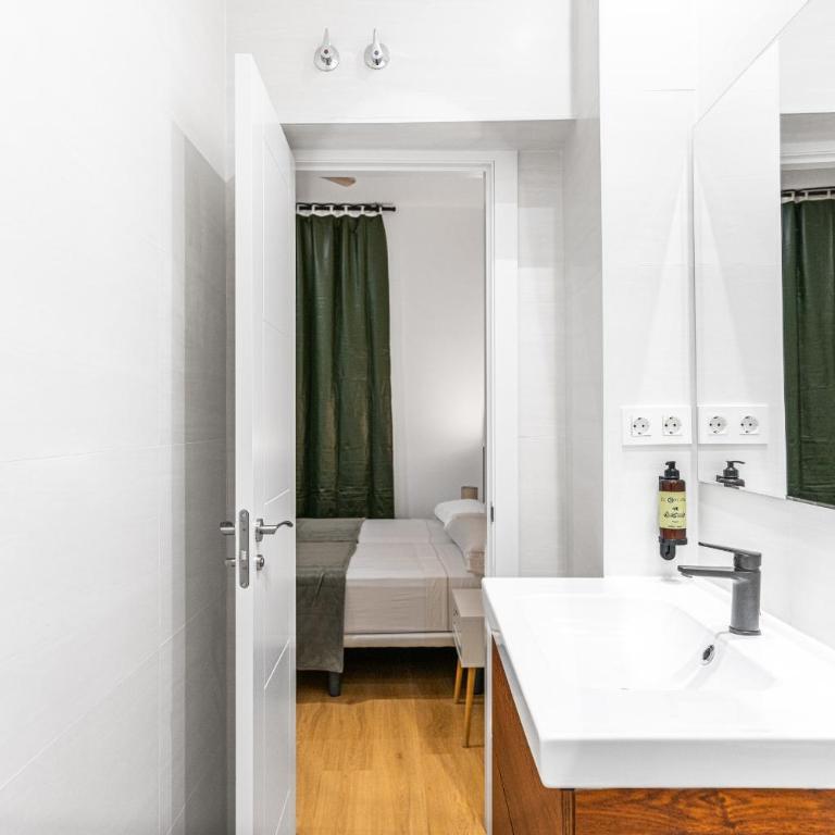 VR Jerónima Apartments - Two-Bedroom Apartment with Balcony - 28