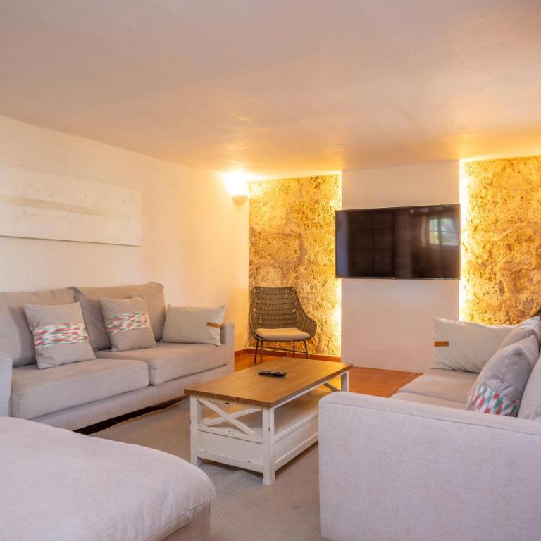 L'Eresta - Five-Bedroom Villa - 15