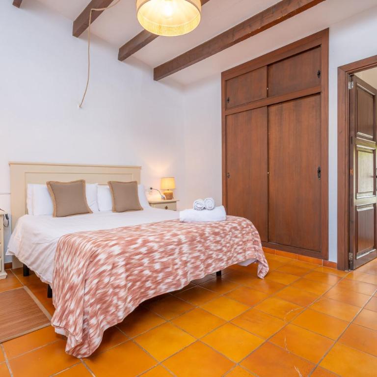 L'Eresta - Five-Bedroom Villa - 52