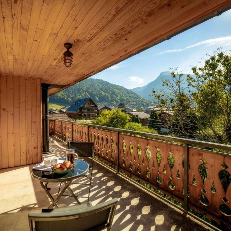 CHALET ROJI: superbe chalet moderne pour 10 personnes proche du centre - Chalet - 18