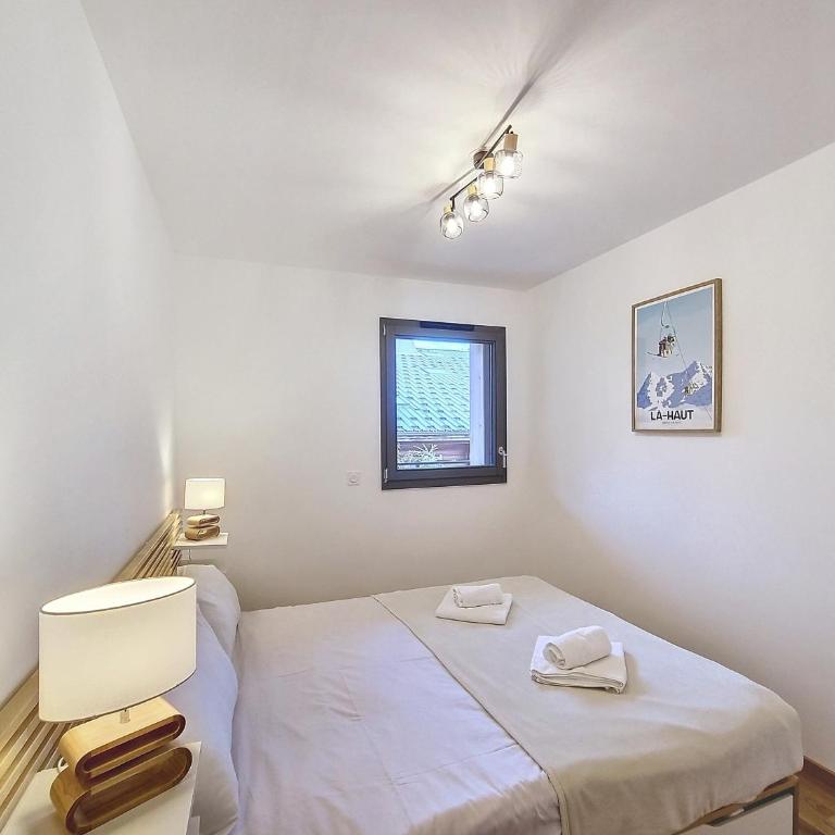 Cardena- appartement- 8pers- proche centre - Apartamento de 3 dormitorios con balcón - 16