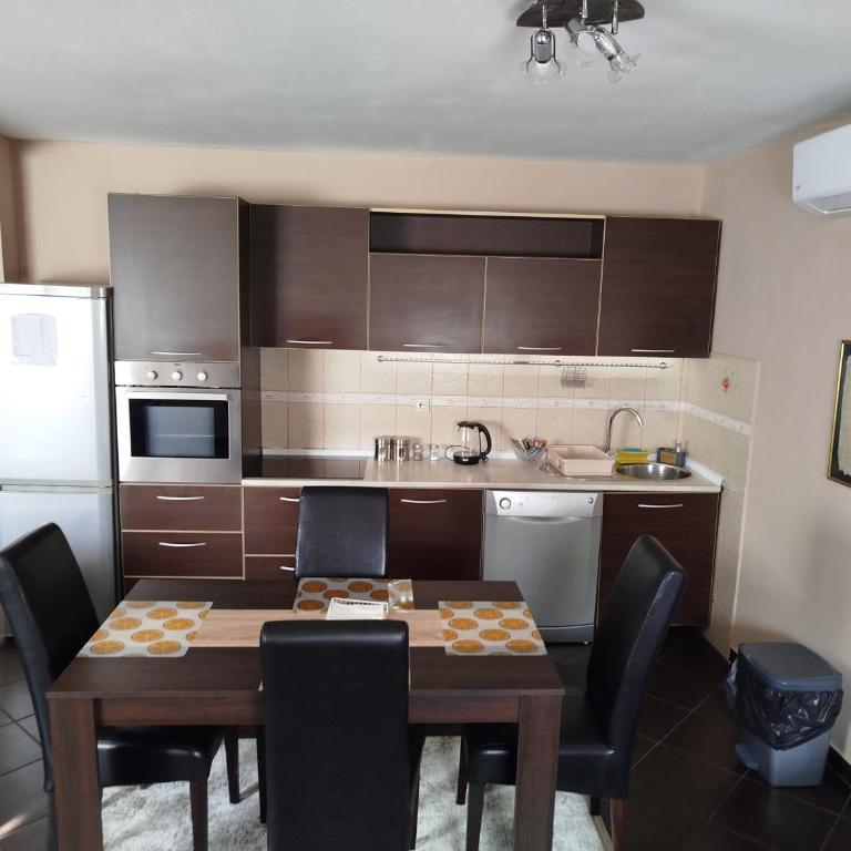 Apartment Filipovic - One-Bedroom Apartment - 8