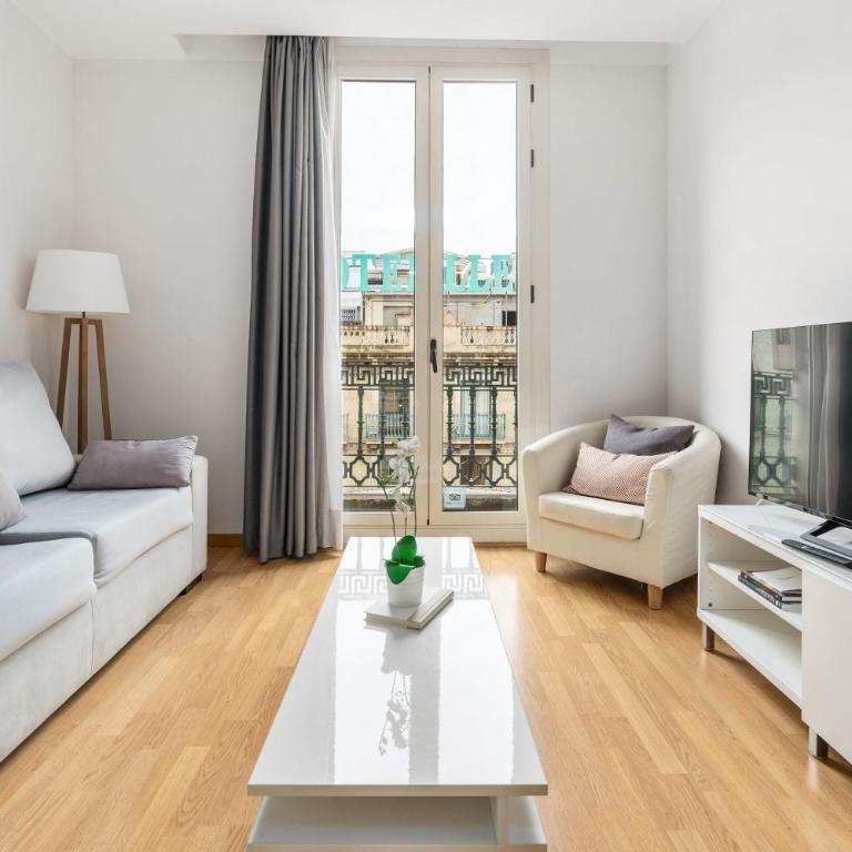 Flateli Pelayo H2 - Two-Bedroom Apartment with City View - 1