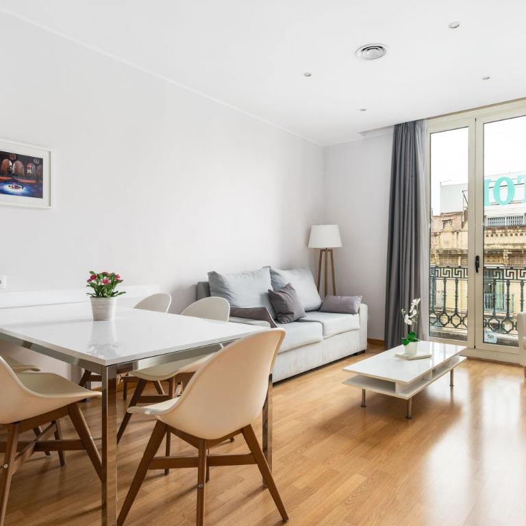 Flateli Pelayo H2 - Two-Bedroom Apartment with City View - 3