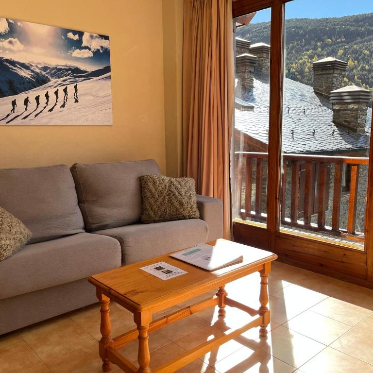 Wuau! Apartaments Font del Poble - Estudio - 5