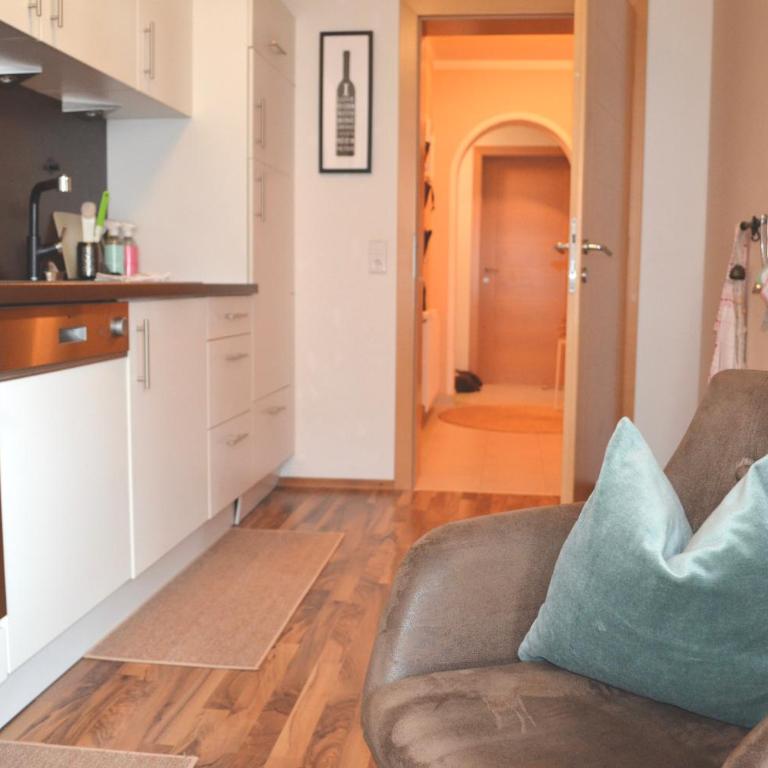 Hollys Ferienwohnungen - Apartment mit Blick auf die Berge - 6