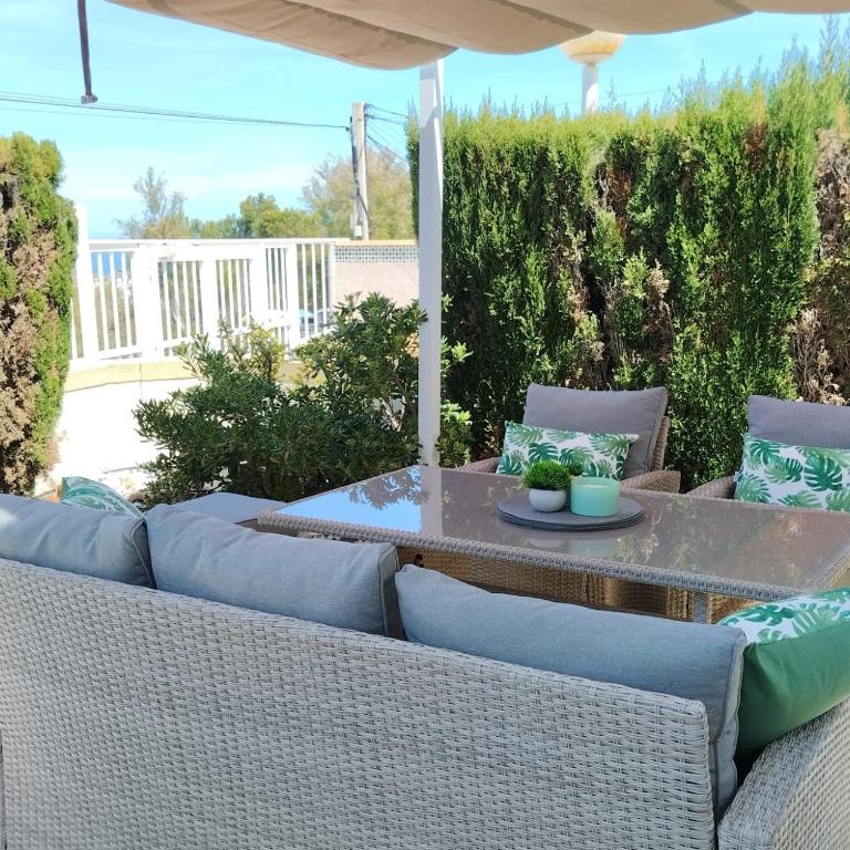 Maravillosa terraza con vistas al mar, La Mata - Two-Bedroom Apartment - 1
