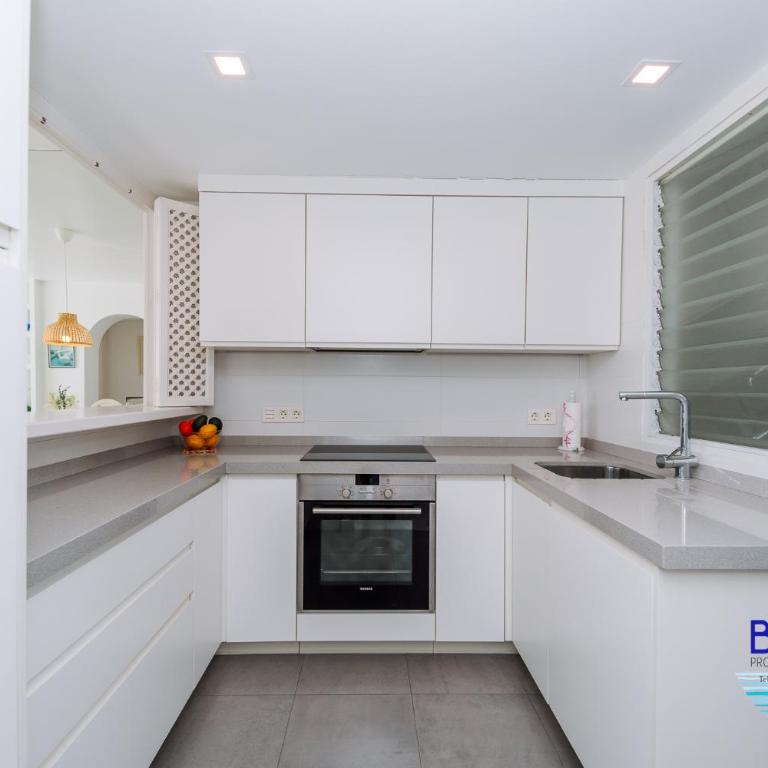 Azzurro Marina Apartment - Two-Bedroom Apartment - 7