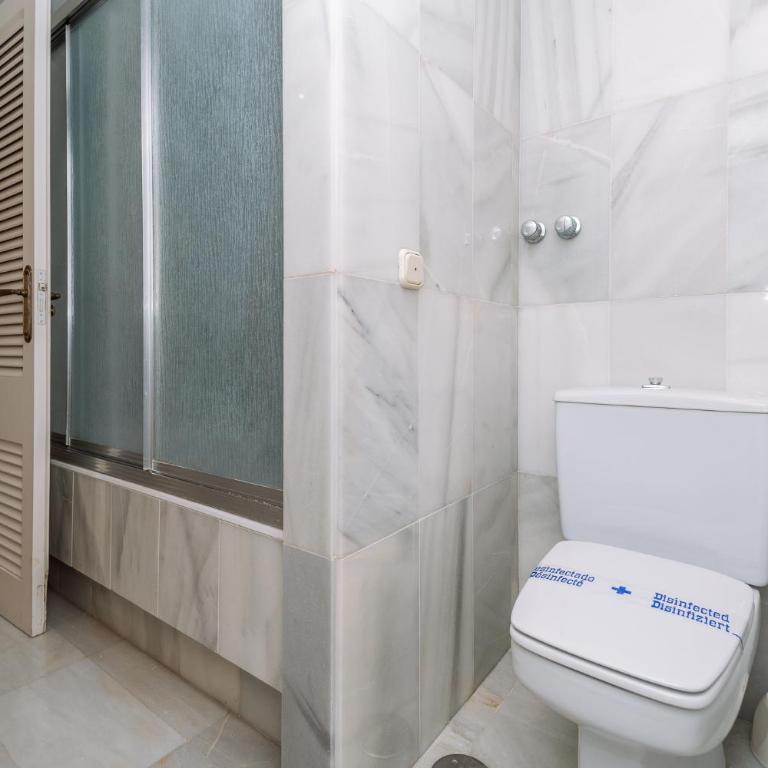 Azzurro Marina Apartment - Two-Bedroom Apartment - 11