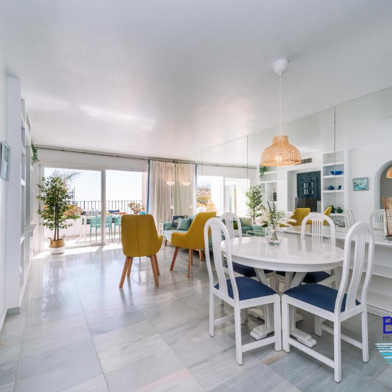 Azzurro Marina Apartment - Two-Bedroom Apartment - 19