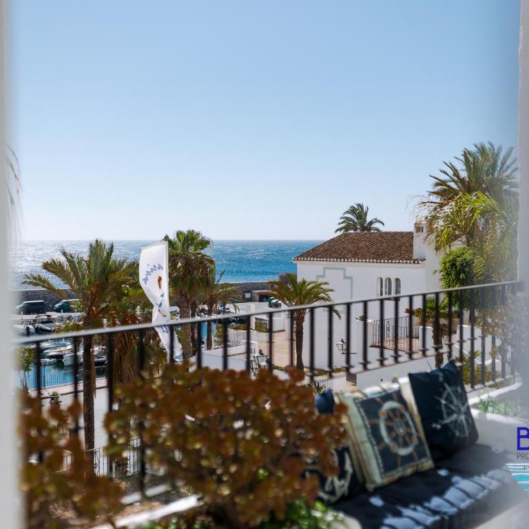 Azzurro Marina Apartment - Two-Bedroom Apartment - 29
