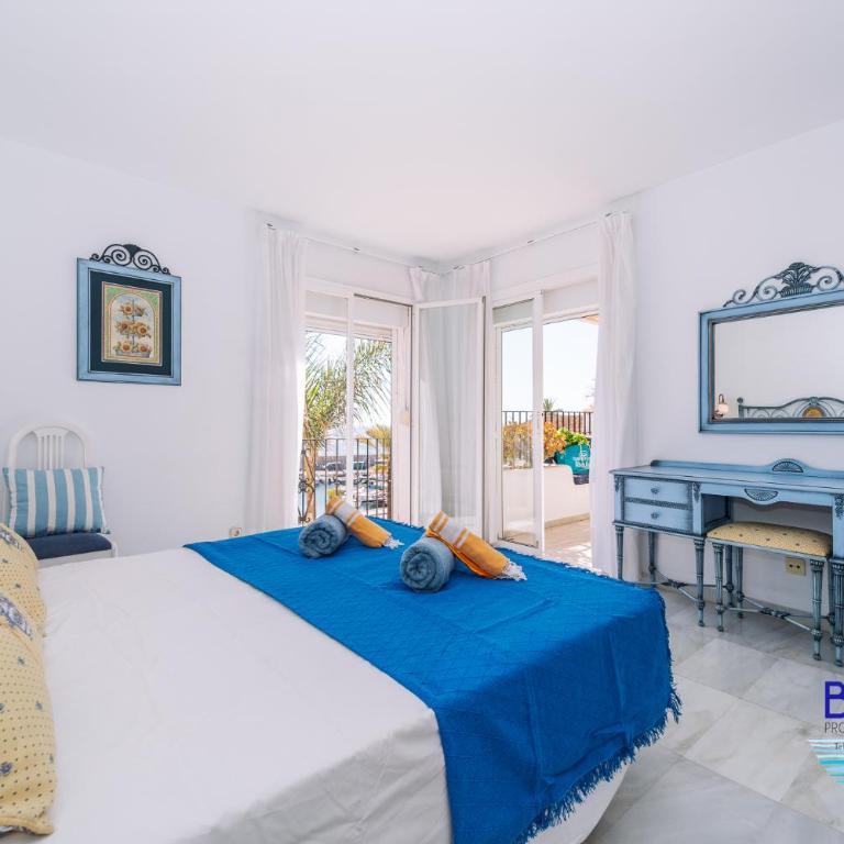 Azzurro Marina Apartment - Two-Bedroom Apartment - 34
