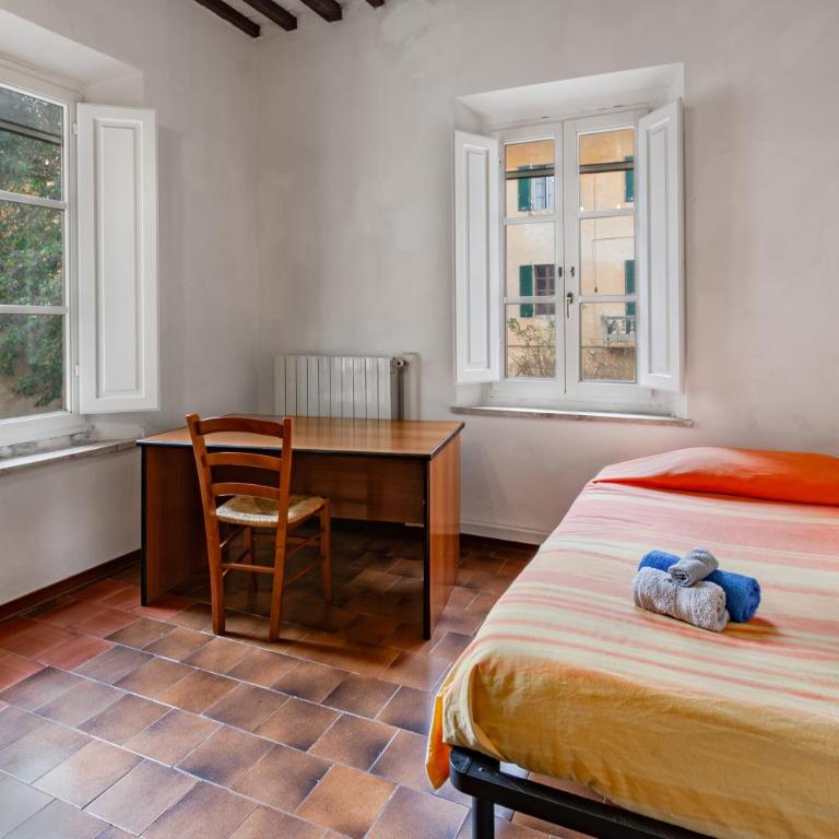 Ampio appartamento in centro a Pisa - Three-Bedroom Apartment - 13