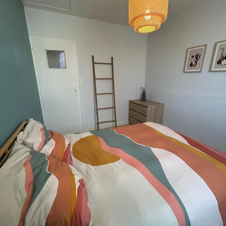 Maison Rivage - 5min Plage - Jardin & Terrasse - Charme Authentique - Parking et Wifi -Netflix - Maison 3 Chambres - 25