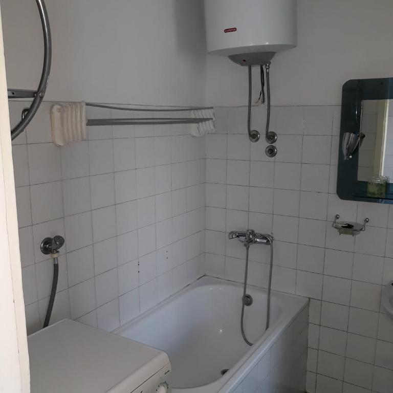 Sarajevo apartments in New Sarajevo city - Apartment with Balcony - 15
