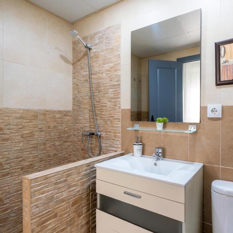 3 habitaciones y 2 baños junto al rio - Apartamento de 3 dormitorios con vistas - 44