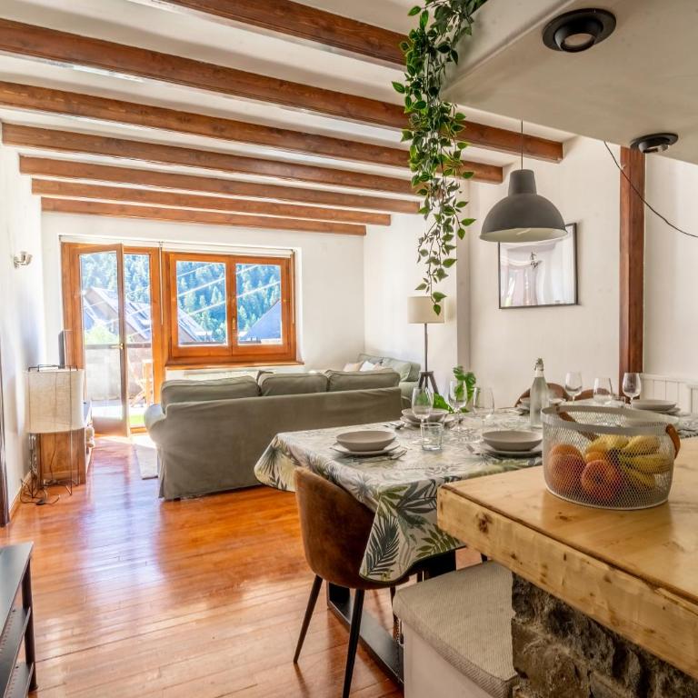 Mow's Snow Lodge - Pie de Pista en Baqueira- Beret - Apartamento de 3 dormitorios con vistas a las montañas - 1