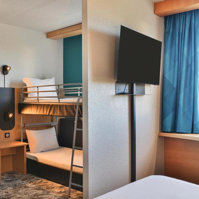 B&B HOTEL Les Sables-d'Olonne Centre Gare - Chambre Quadruple - 2