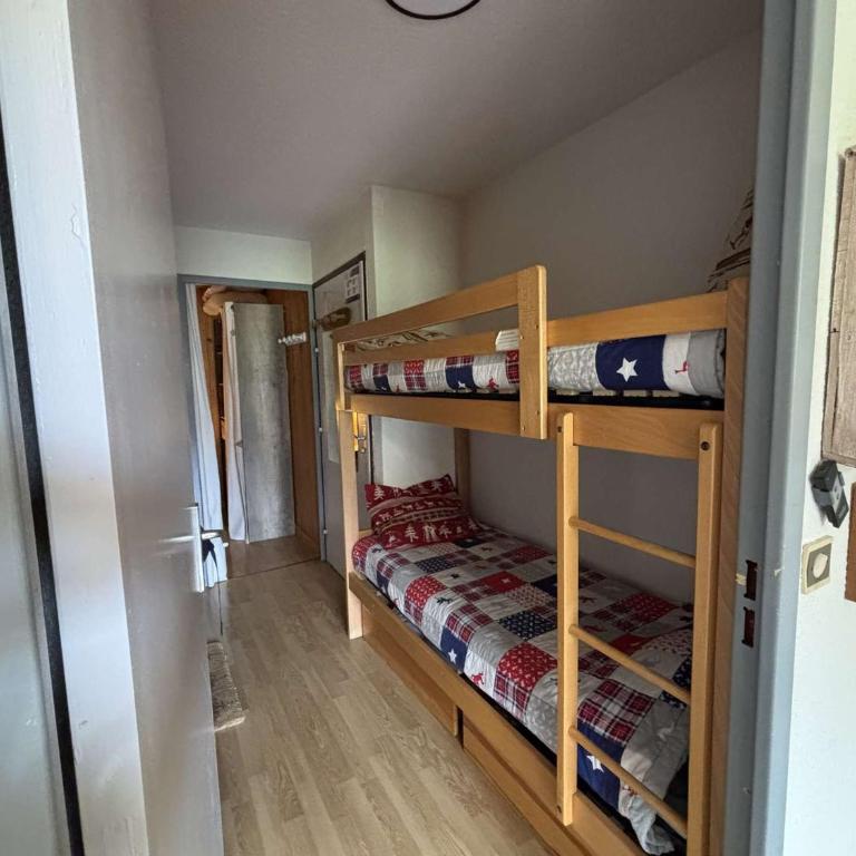 Alpe d'Huez: 2 pièces, 4 pers, proche pistes, balcon, parking - Appartement 1 Chambre - 9