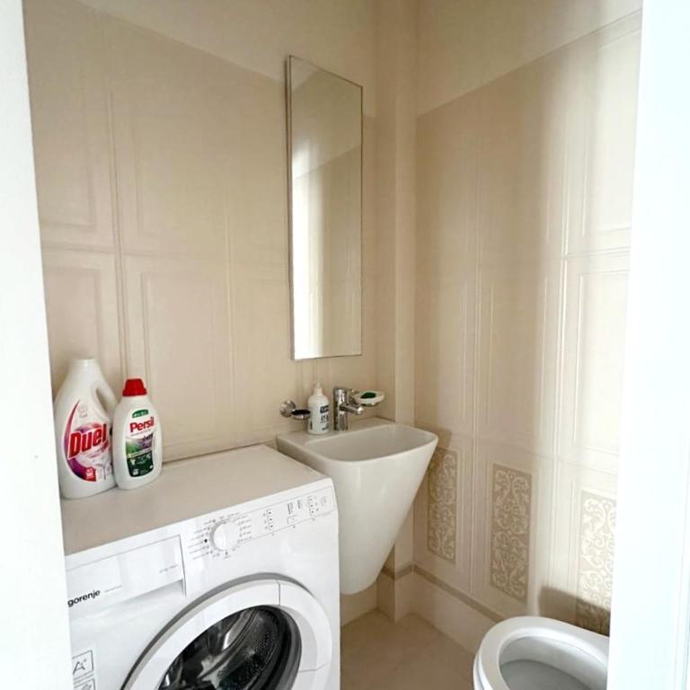 Apartment with private pool Kotor, Ljuta - Apartman sa 2 Spavaće Sobe - 69