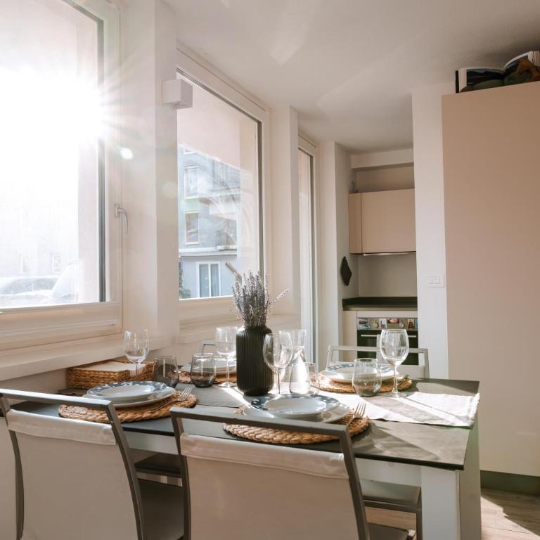 Aosta Theater Home - Appartamento con 2 Camere da Letto - 2