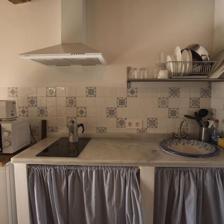 1 La Casa del Cuento - Estudio a 5 min del Albaicín - One-Bedroom Apartment - 8