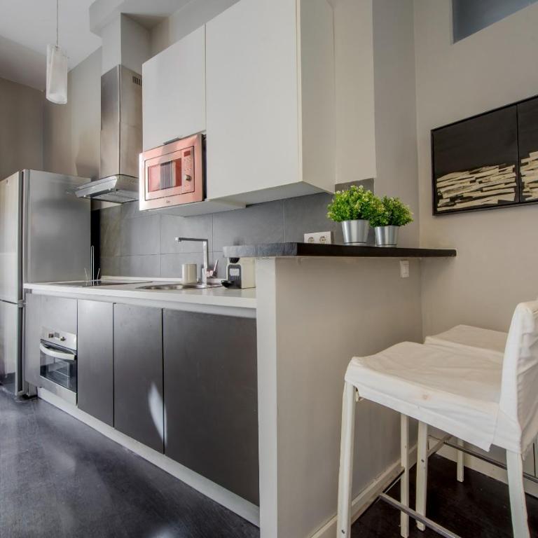 Great Apt para 6pax in the heart of Madrid Center - Apartment - 27