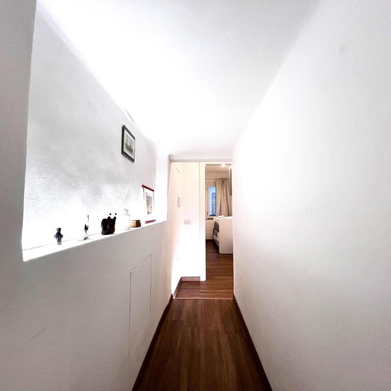 G e G Home - Two-Bedroom Apartment - 11