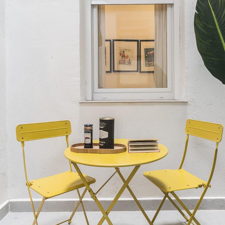 Homeclub Moderno Bajo Andrés Mellado I - Two-Bedroom Apartment - 11