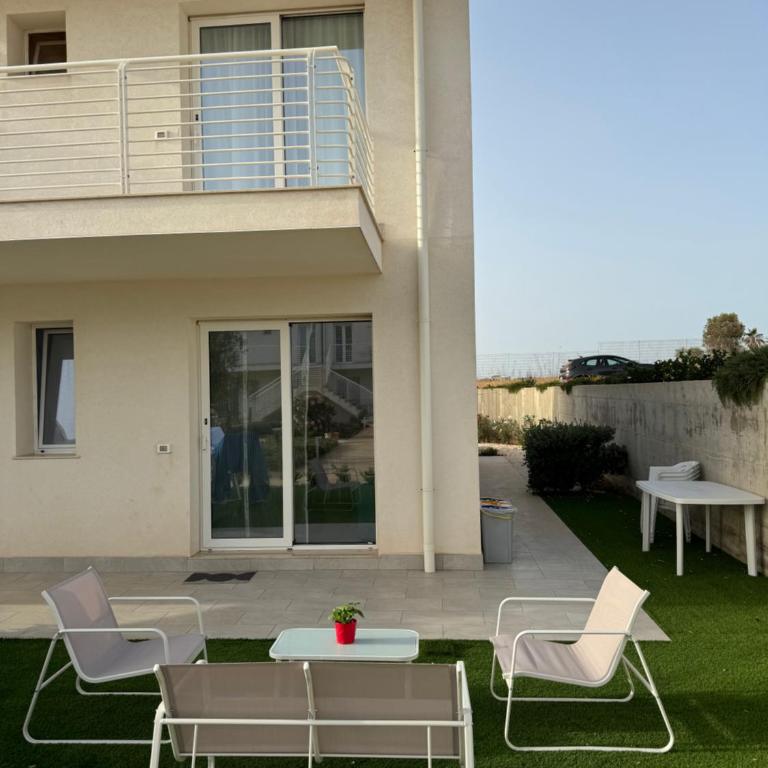 MarzaGem - Marzamemi Casa Nuova Con Piscine - Casa con 1 Camera da Letto - 3