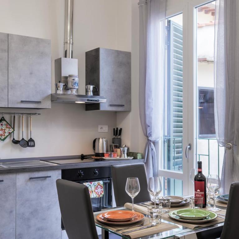 Deluxe Suite "Cuore Rosso", Santa Croce - One-Bedroom Apartment - 1