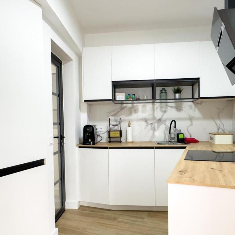 Apartamento con ubicación TOP 2 - Three-Bedroom Apartment - 16