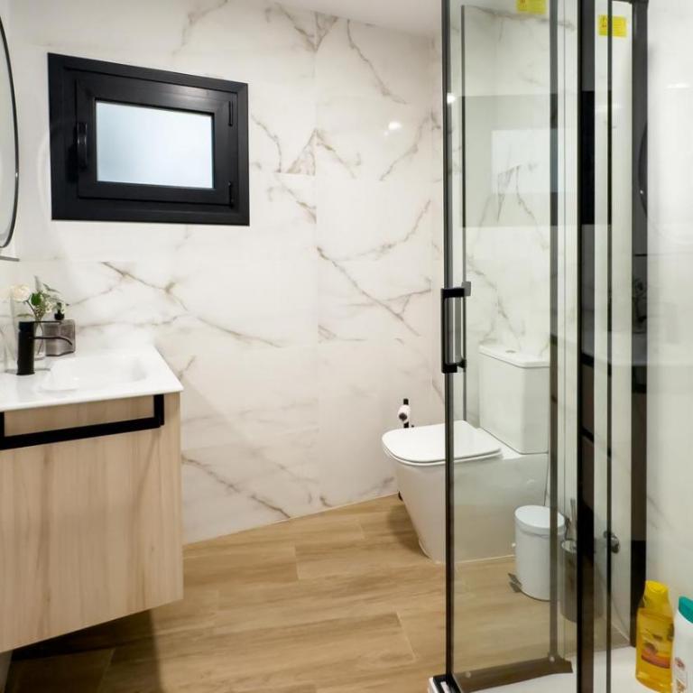 Apartamento con ubicación TOP 2 - Three-Bedroom Apartment - 15