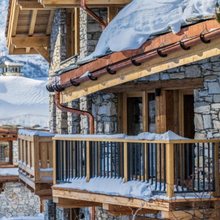Appartement neuf avec cheminée, proche pistes, Val d'Isère - Two-Bedroom Apartment - 2