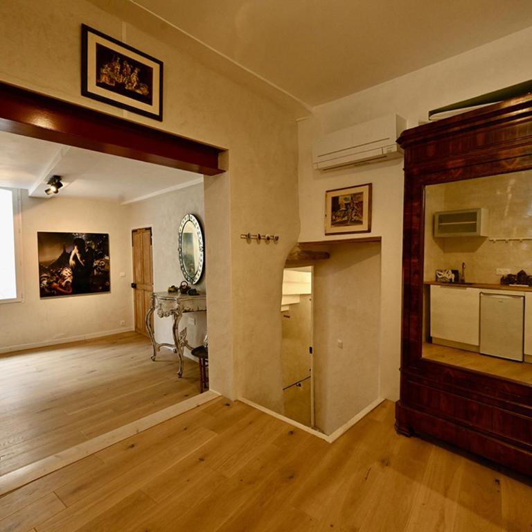 Suite dans maison d'artiste - Deluxe Suite - 2