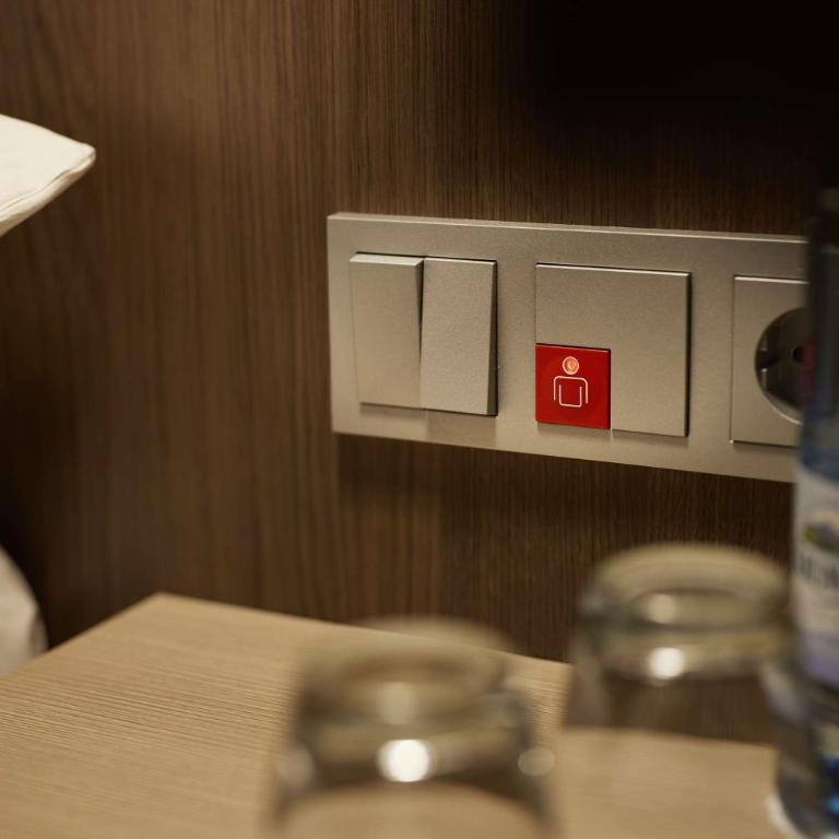 bigBOX ALLGÄU Hotel, WorldHotels Distinctive - Zimmer für Rollstuhlfahrer - 3
