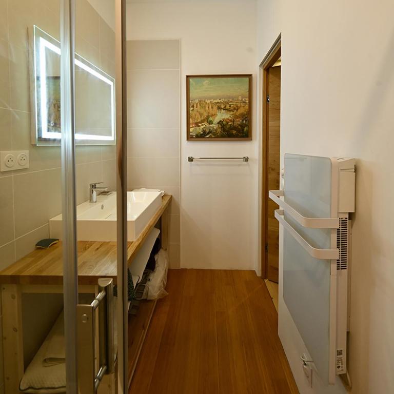 Suite dans maison d'artiste - Deluxe Suite - 7