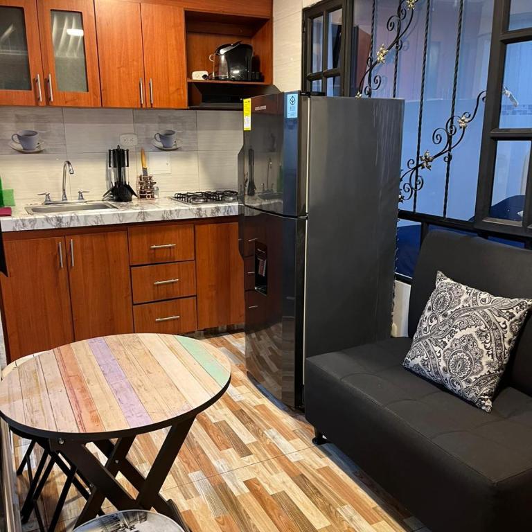 APARTAMENTOS privados cerca al aeropuerto - Apartamento - 22