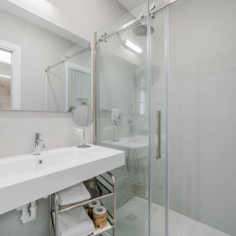 Milano Ticinese Guest House - Deluxe Room - 20