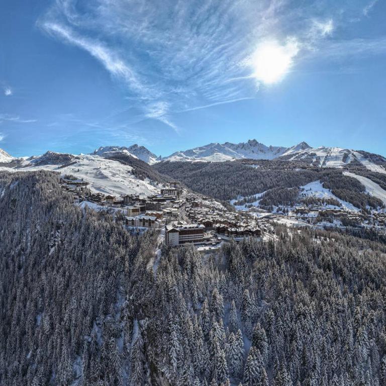 Spacieux 4 chambres à Courchevel avec parking et wifi - FR-1-563-136 - Apartment - 20