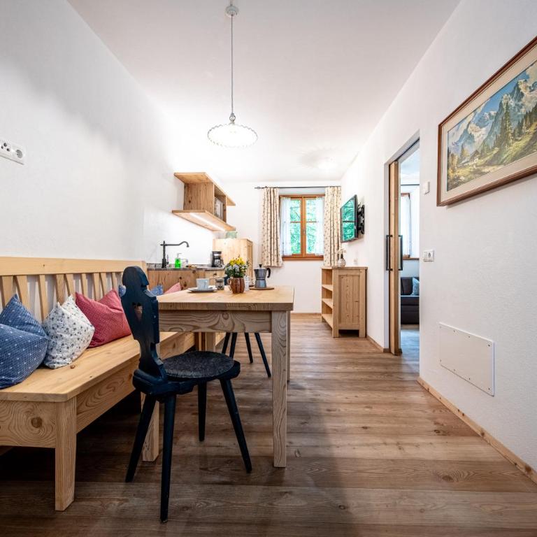 Apartments Ansitz Wildberg - Camera Matrimoniale Deluxe (2 Adulti + 1 Bambino) - 1
