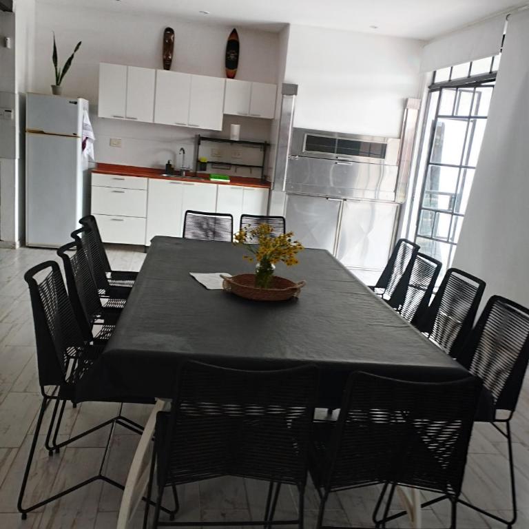 Casa quinta con jacuzzi piscina y parrilla en Resistencia - Casa de 2 dormitorios - 7