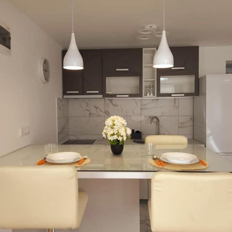 Airport Studio Stefan - Apartman sa 1 Spavaćom Sobom - 14