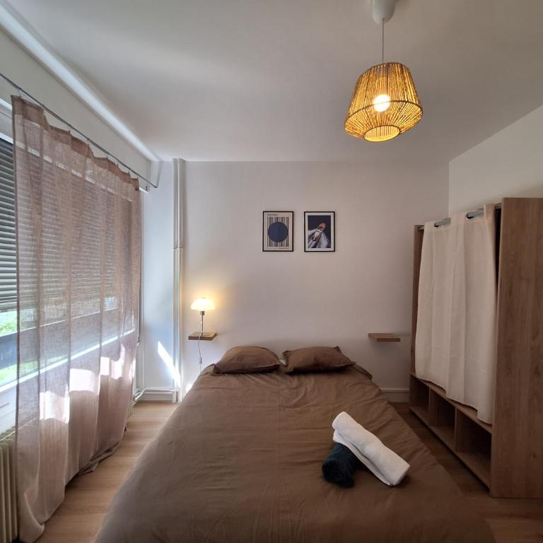 Colocation Cap Ferry - Chambre Double - Vue sur Jardin - 1