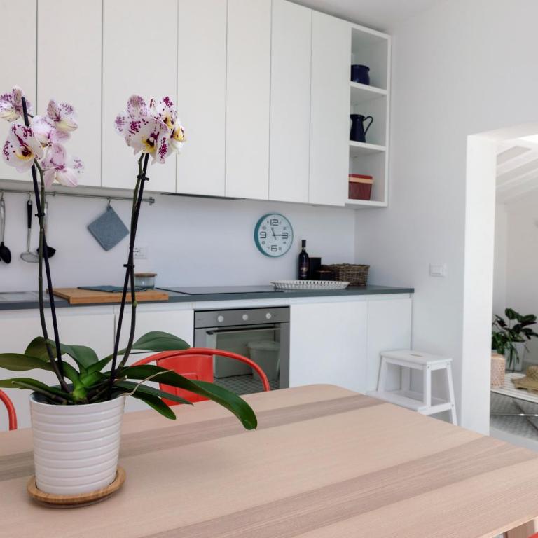 "Torretta House", in a Private Park on Lerici hills, shared Pool, Tennis, AC, parking next door, additional parking in Lerici, Cooking Lesson and Wine Tasting - Casa con 2 Camere da Letto - 25
