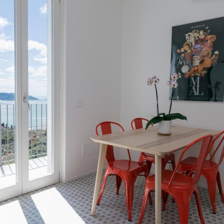 "Torretta House", in a Private Park on Lerici hills, shared Pool, Tennis, AC, parking next door, additional parking in Lerici, Cooking Lesson and Wine Tasting - Casa con 2 Camere da Letto - 13