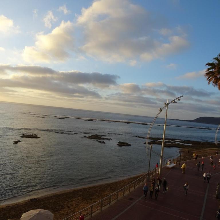 Estudio luminoso, primera línea de playa de las canteras - Apartamento de 1 dormitorio - 10