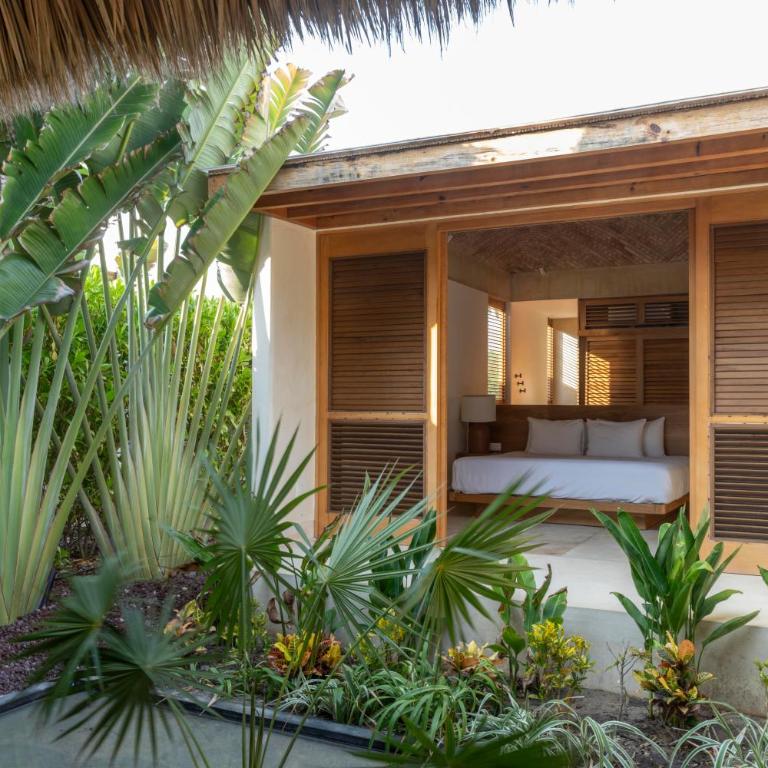 Casa Yaa - La Flia Beachfront Luxury - Villa Deluxe - 9